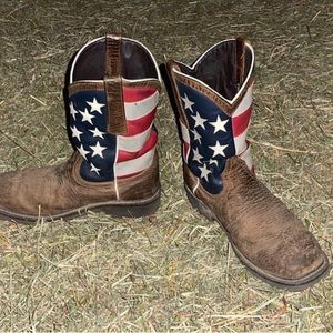 (Jb Dillon) Boots for your fantasy 😜